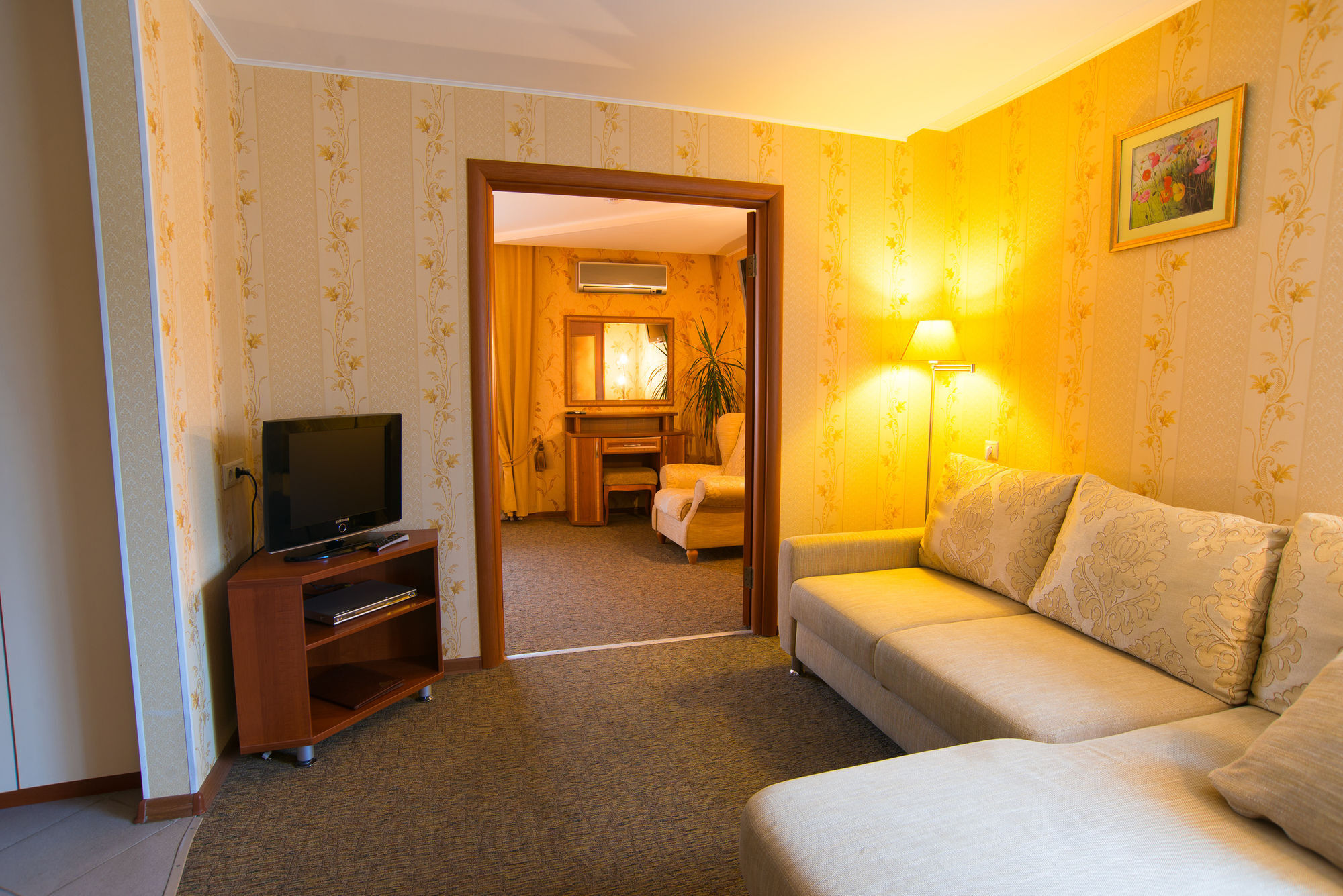 Suite Hotel JJekaterinburg Exterior foto